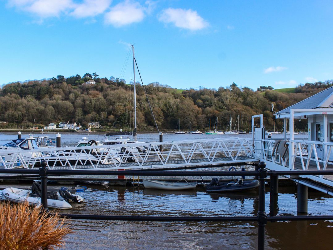 39 Dart Marina