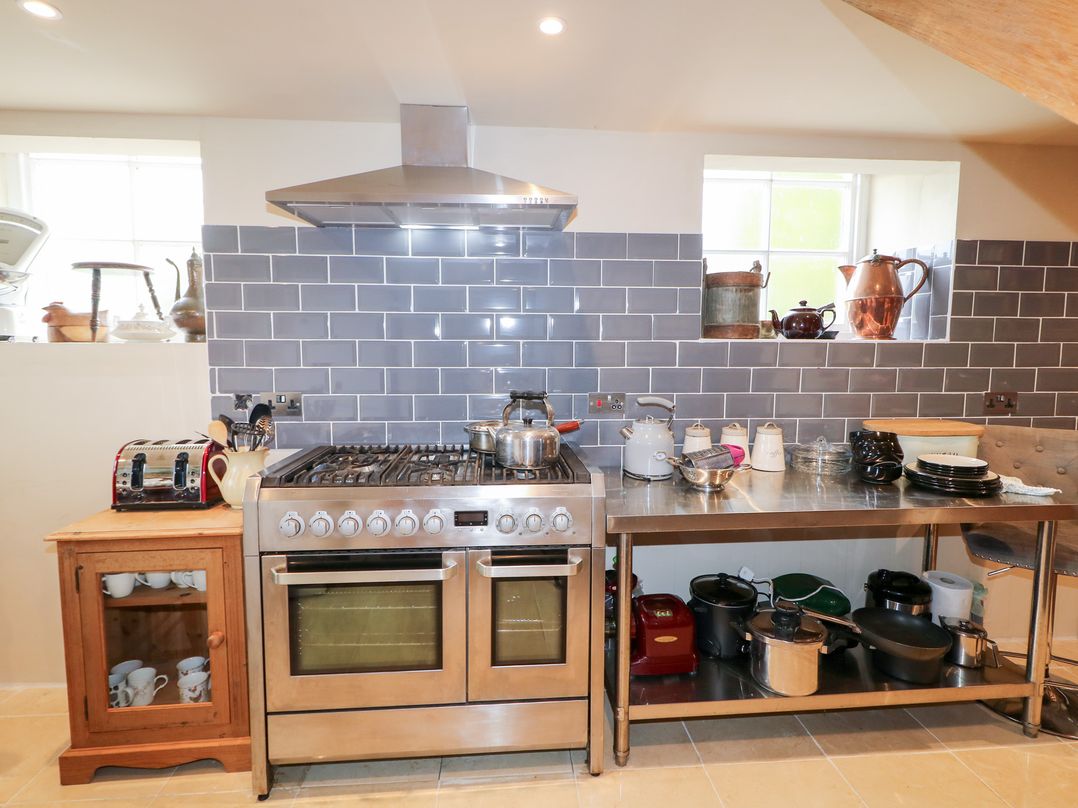 Crea The Mission Hall