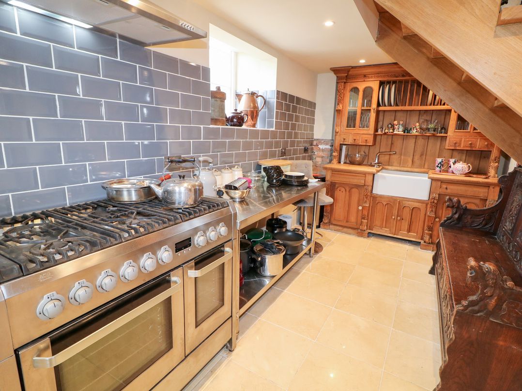 Crea The Mission Hall