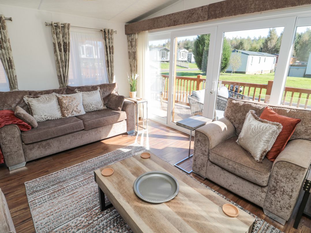 Acorn Lodge