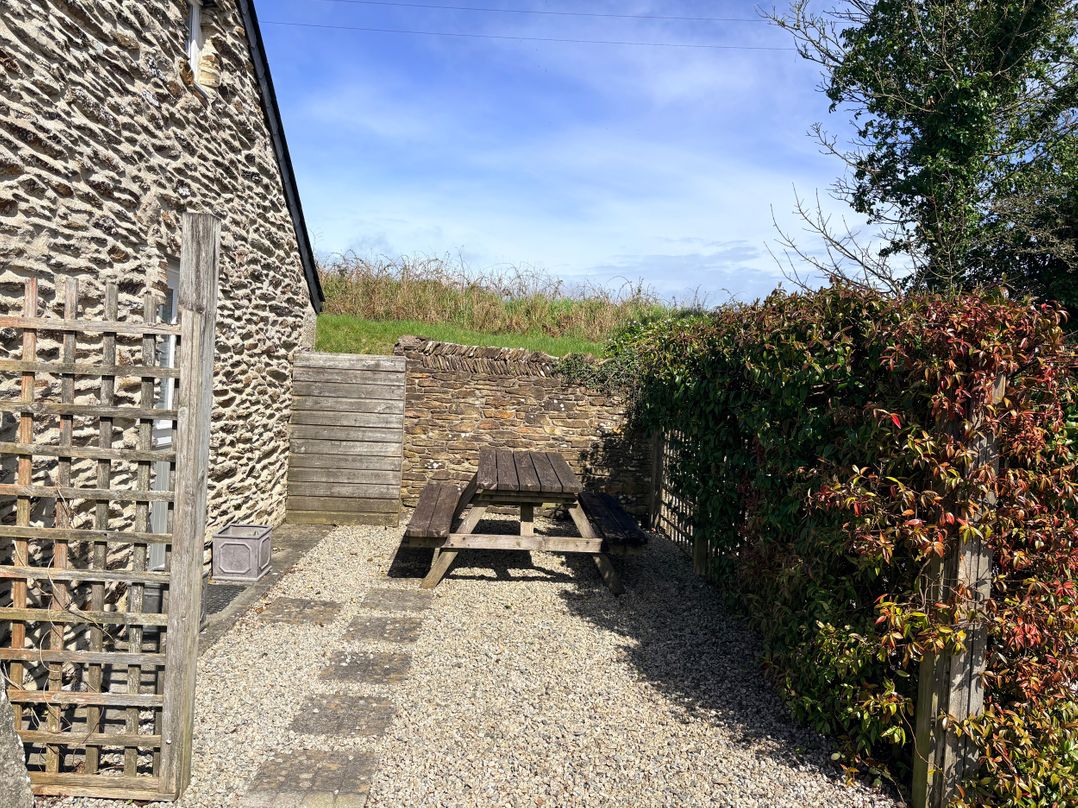 Lighthouse Cottage