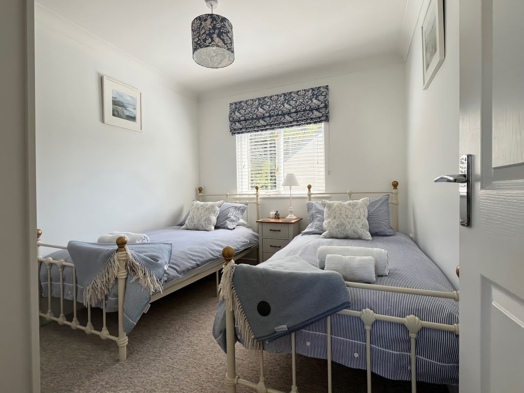 Breeze Cottage