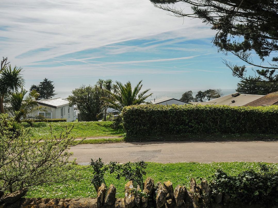 2 Bed Silver Chalet Plot T011