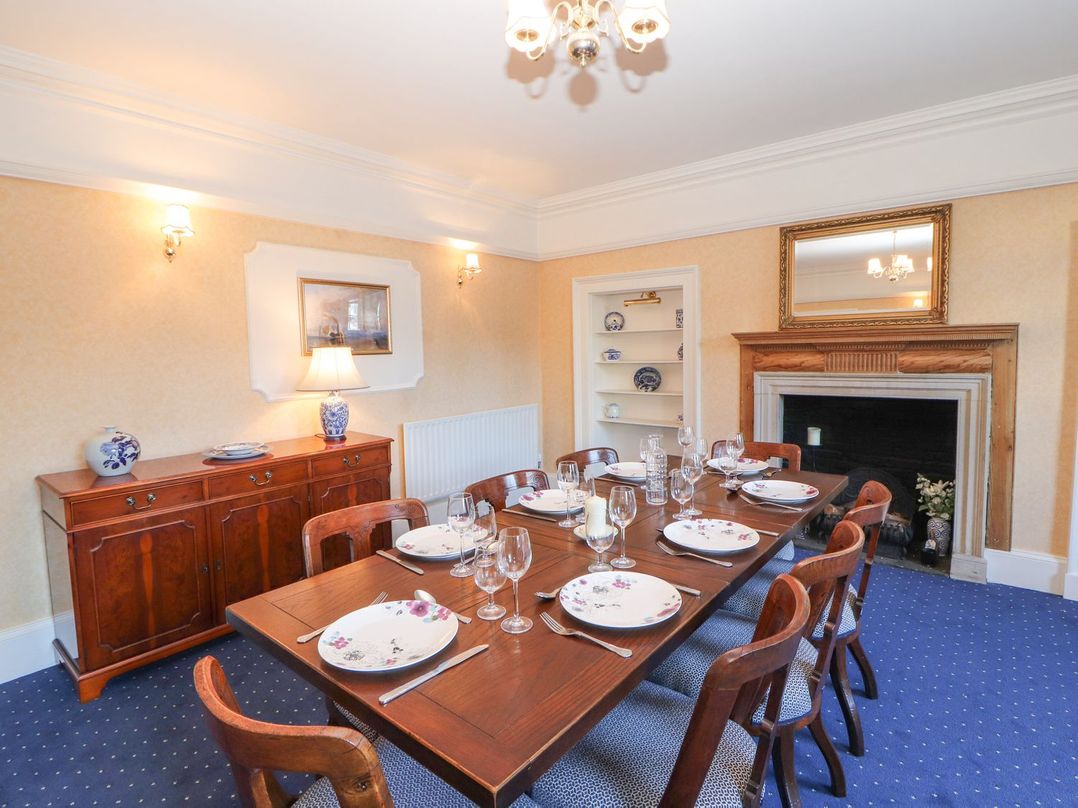 Ferndale House