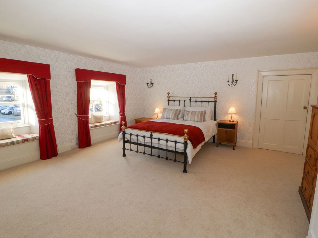 Ferndale House
