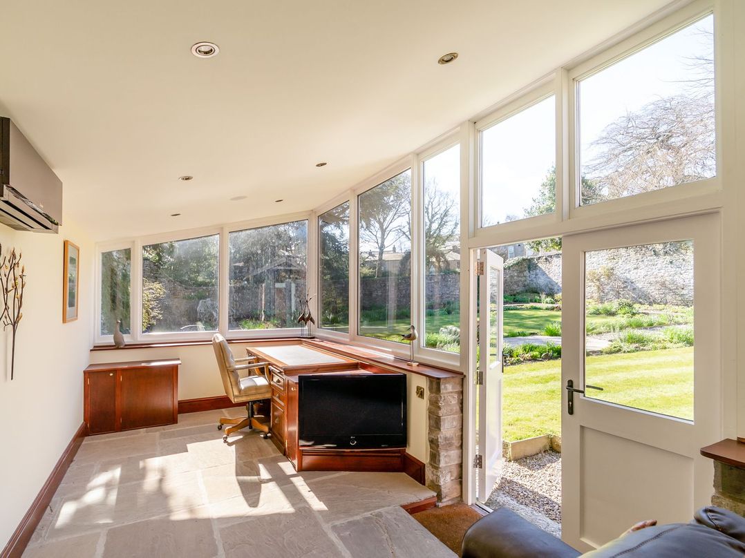 Ferndale House