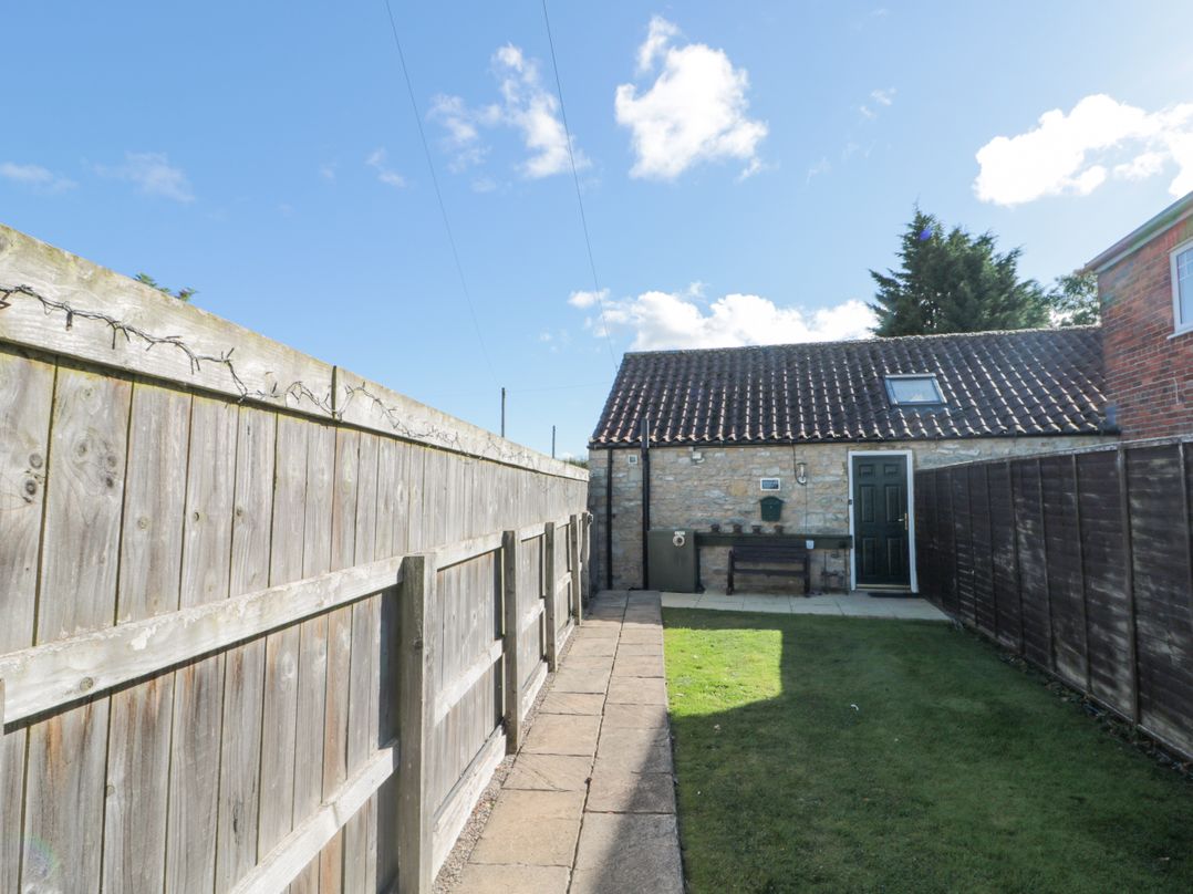 Midsummer Cottage
