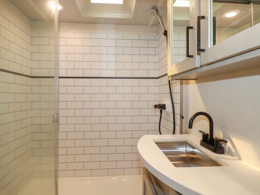 Tickeydoo, Tor Down Quarry