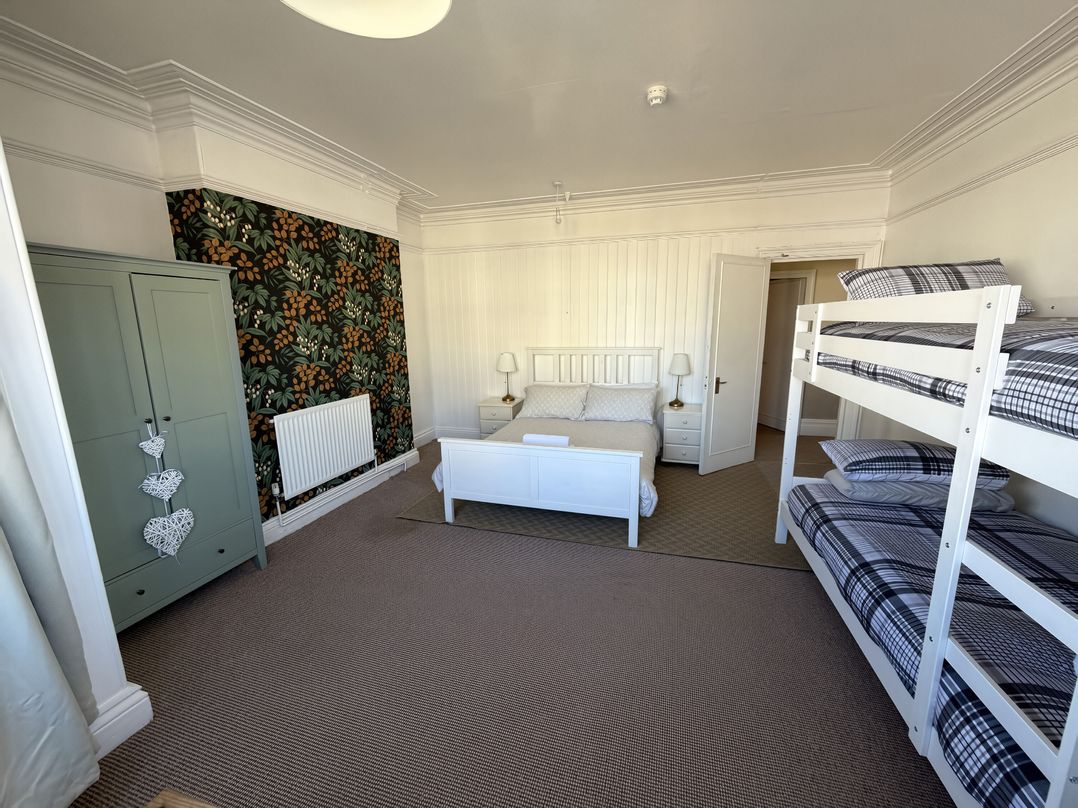 Avalon Lodge
