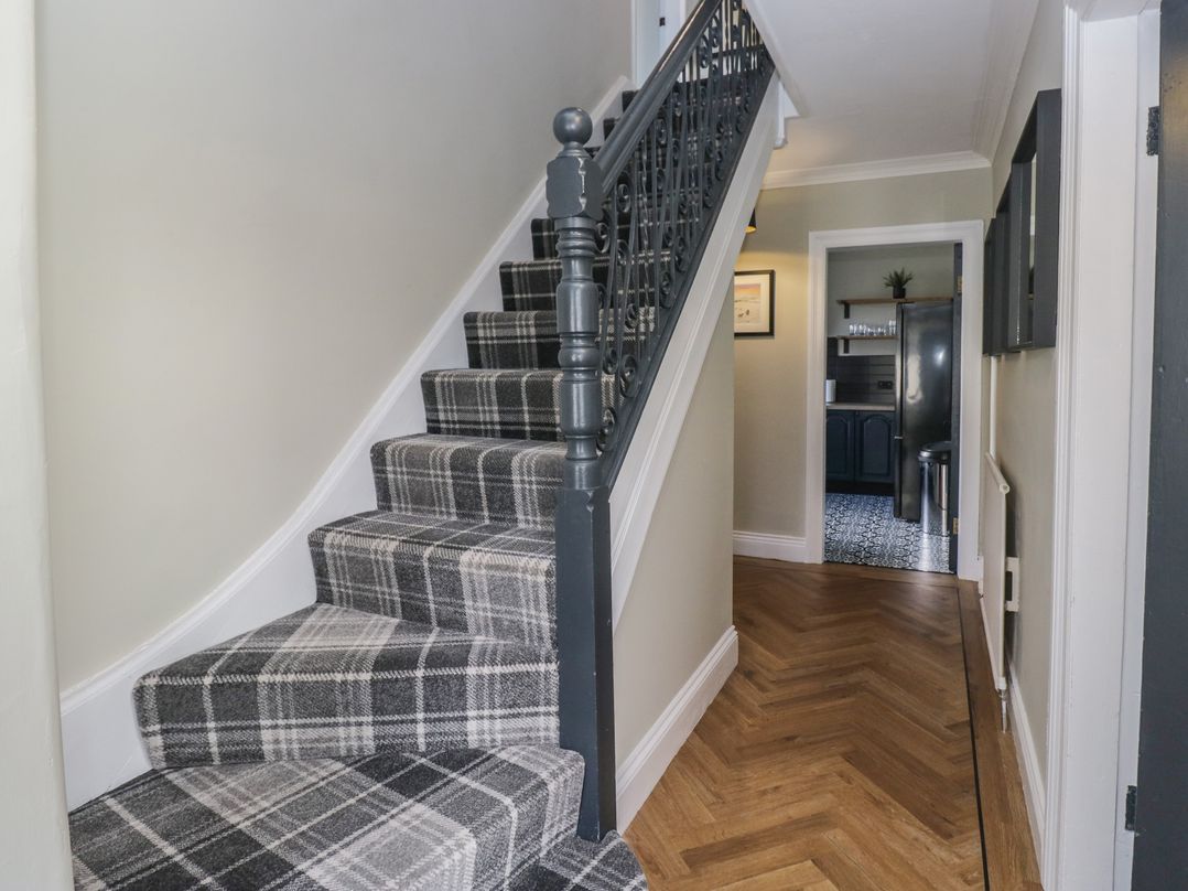 5 Thornbarrow Road