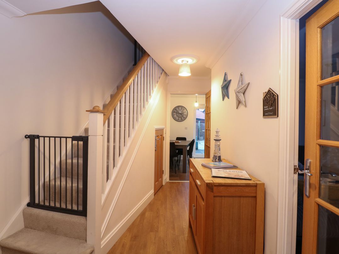 19 Stablefield Way