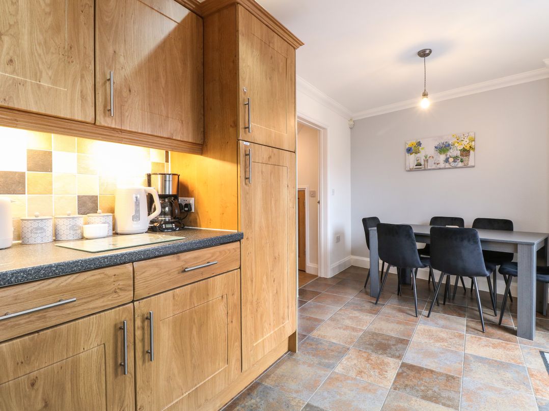 19 Stablefield Way