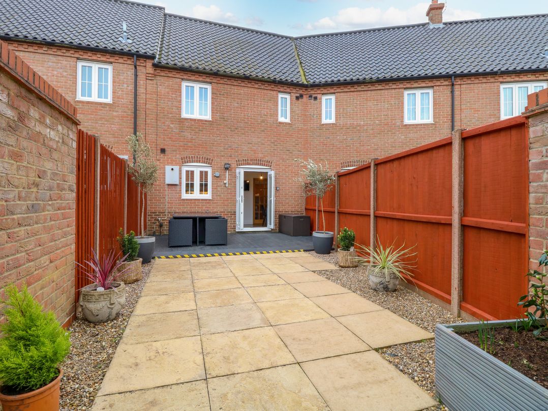 19 Stablefield Way