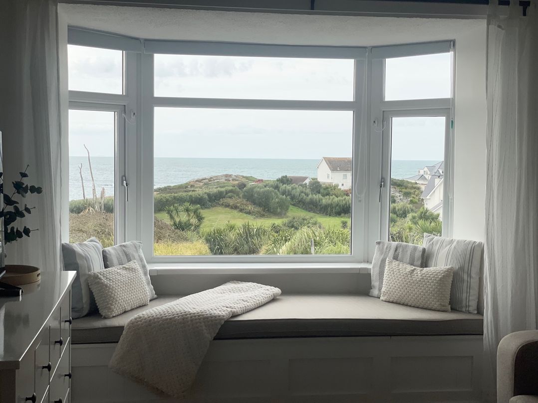 No.7 Plas Darien, Trearddur Bay - Sleeps 6 guests