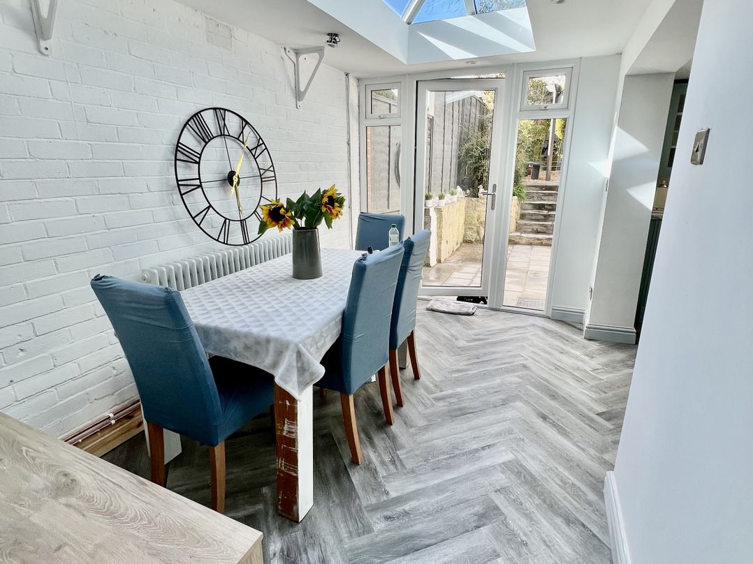 Delightful Dorset House By Wareham River
