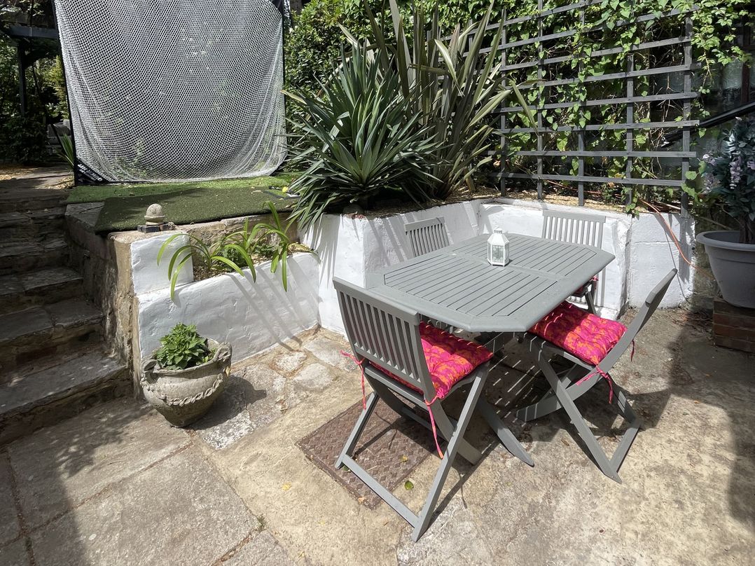 Delightful Dorset House By Wareham River