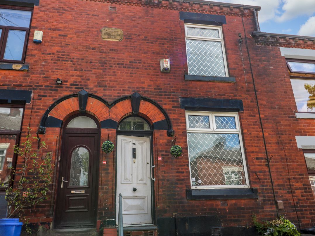72 Crompton Street