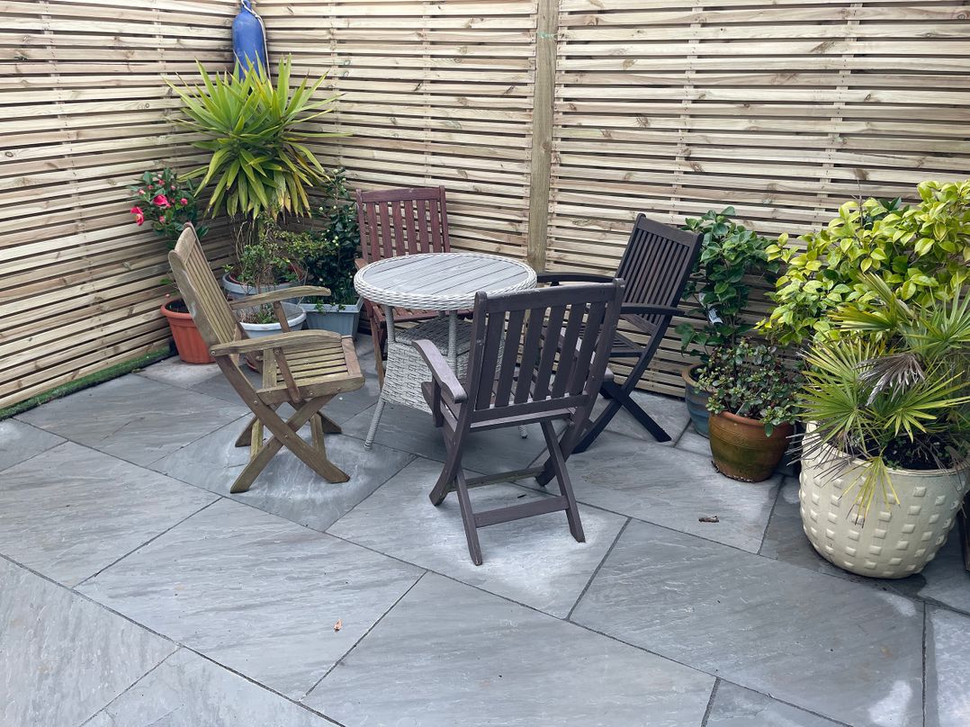 Brixham Breeze Cabin