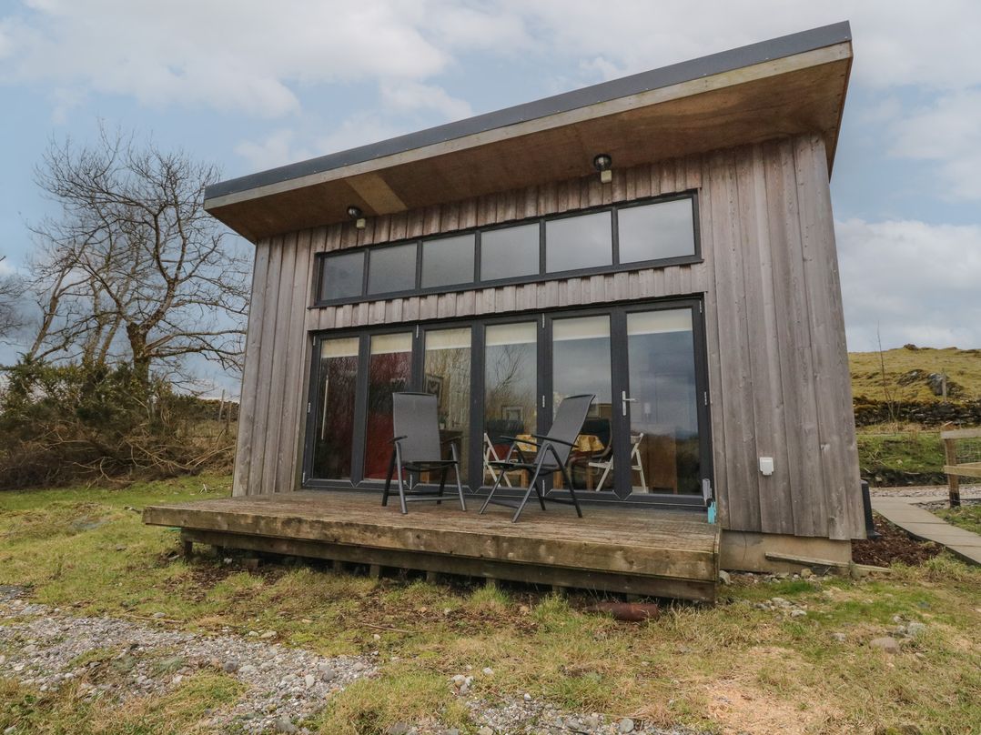 Tirlaggan Studio