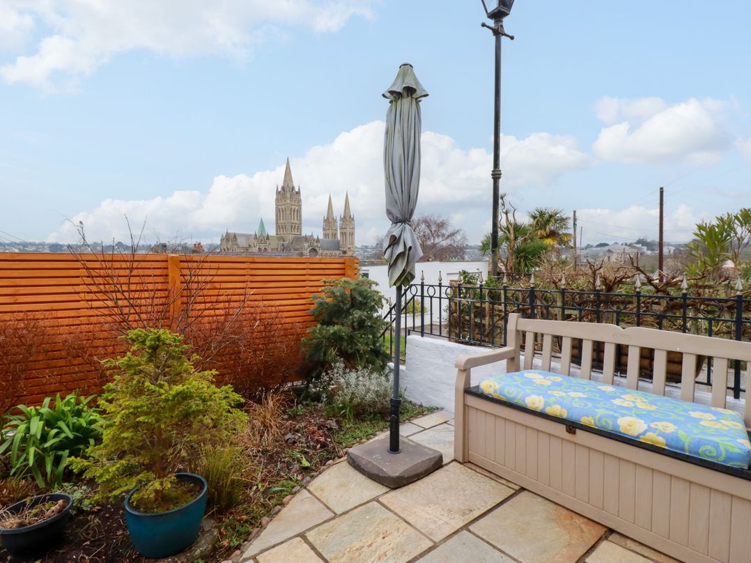 Cathedral View Cottage