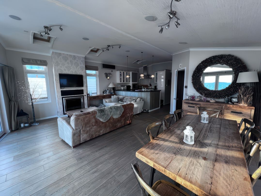 M45 Lodge