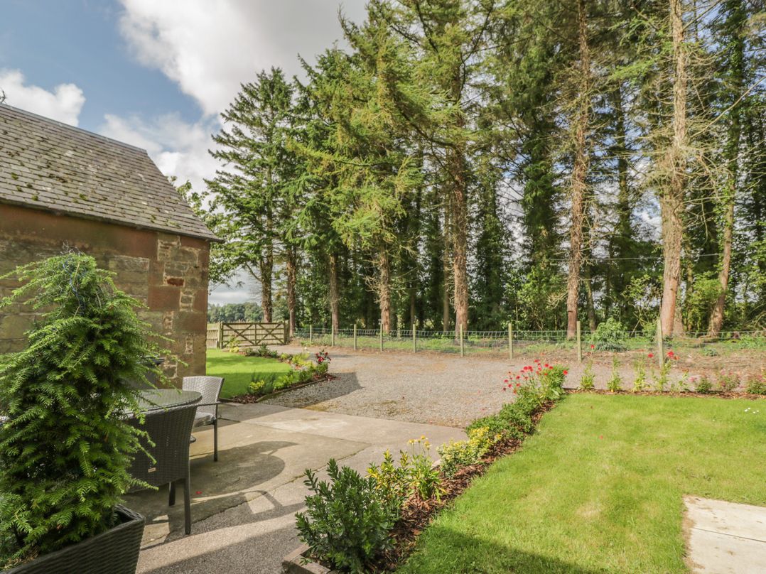Waterside Lodge