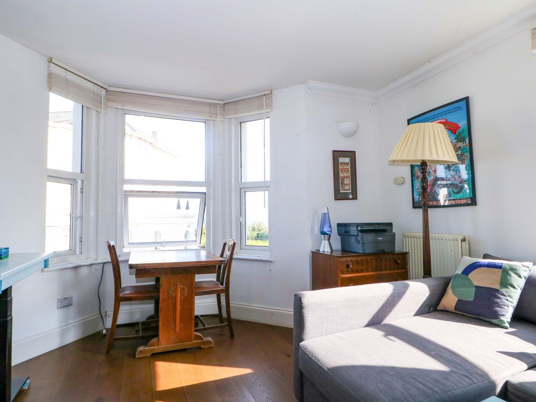 Fairhazel Apartment