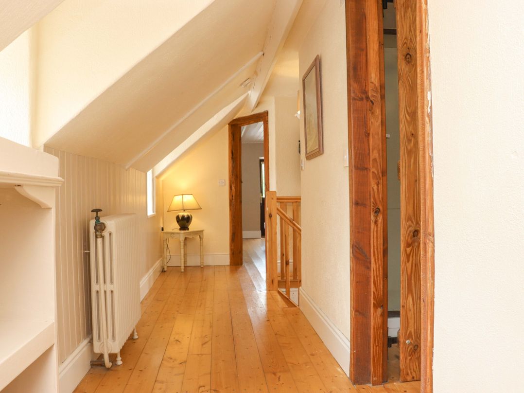 Orchard Barn
