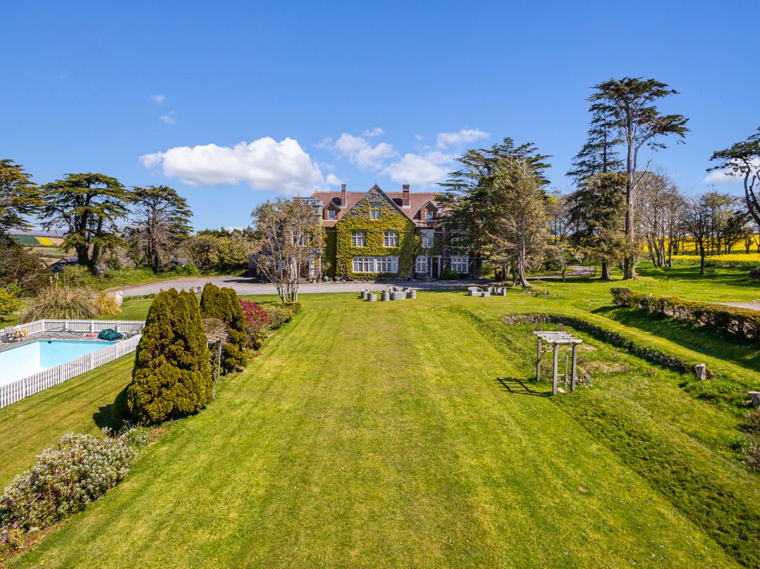 Alston Hall