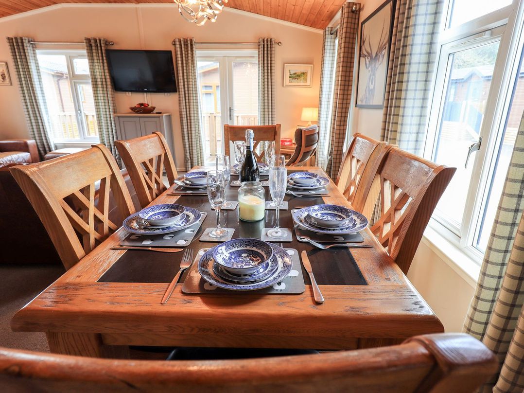Brightwater Lodge