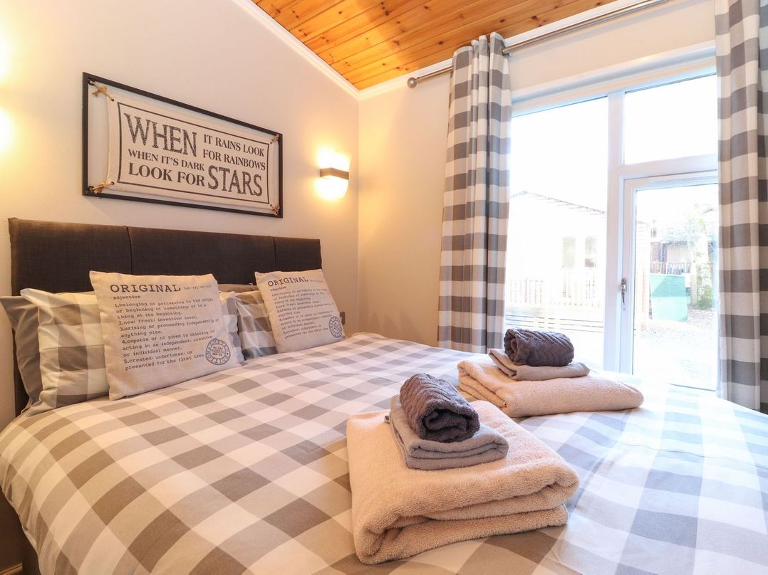 Brightwater Lodge