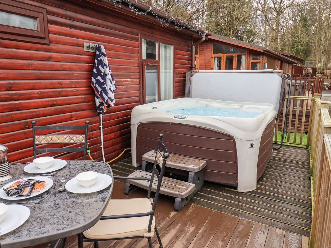 Brightwater Lodge