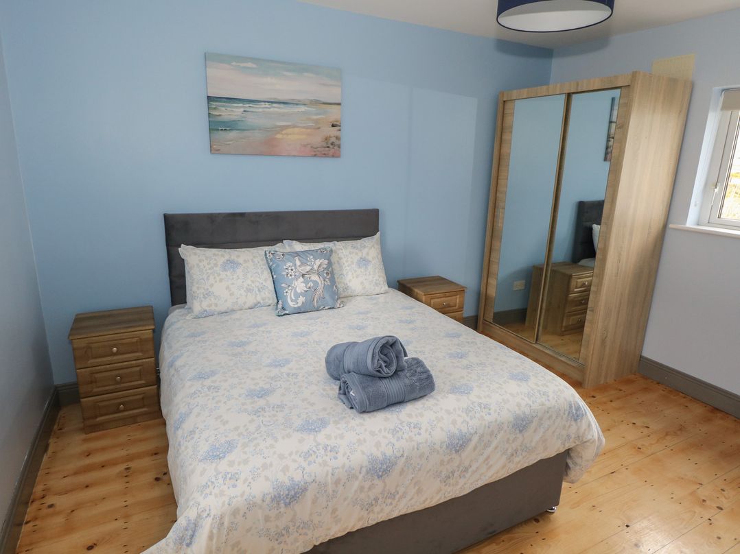 No.5 Beach Cottages