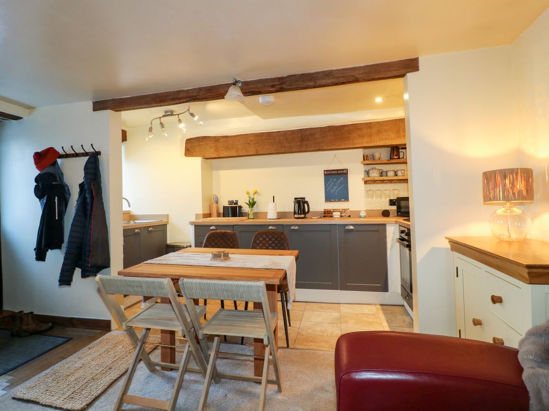 Peak Cottage