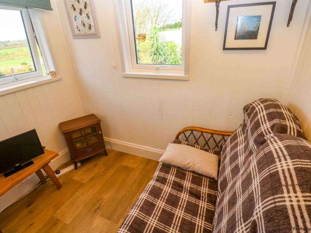 Higher Merther Farm Shepherds Hut