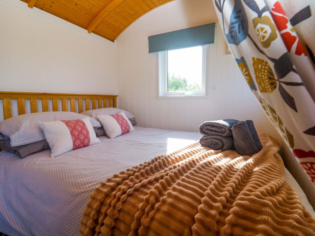 Higher Merther Farm Shepherds Hut