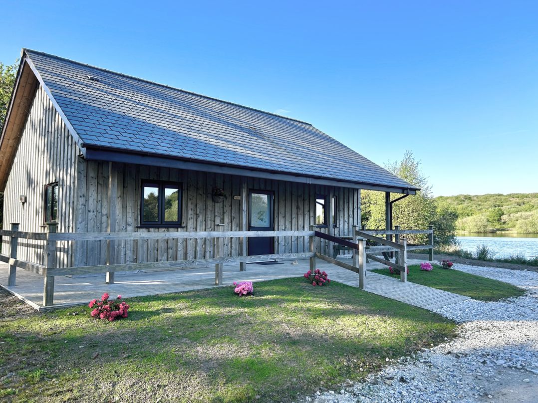 Kingfisher Lodge