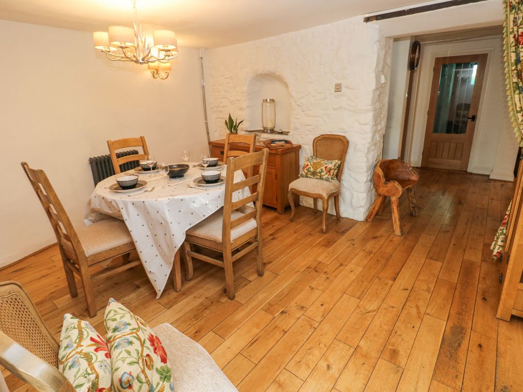 Inglenook Cottage