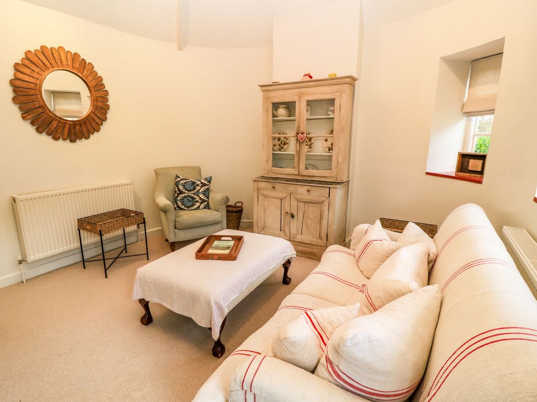 The Elm Coach House