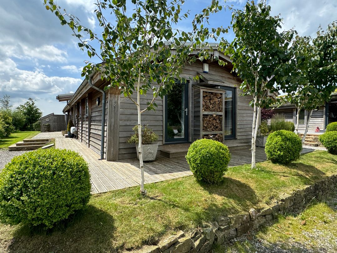 Artisan Lodge