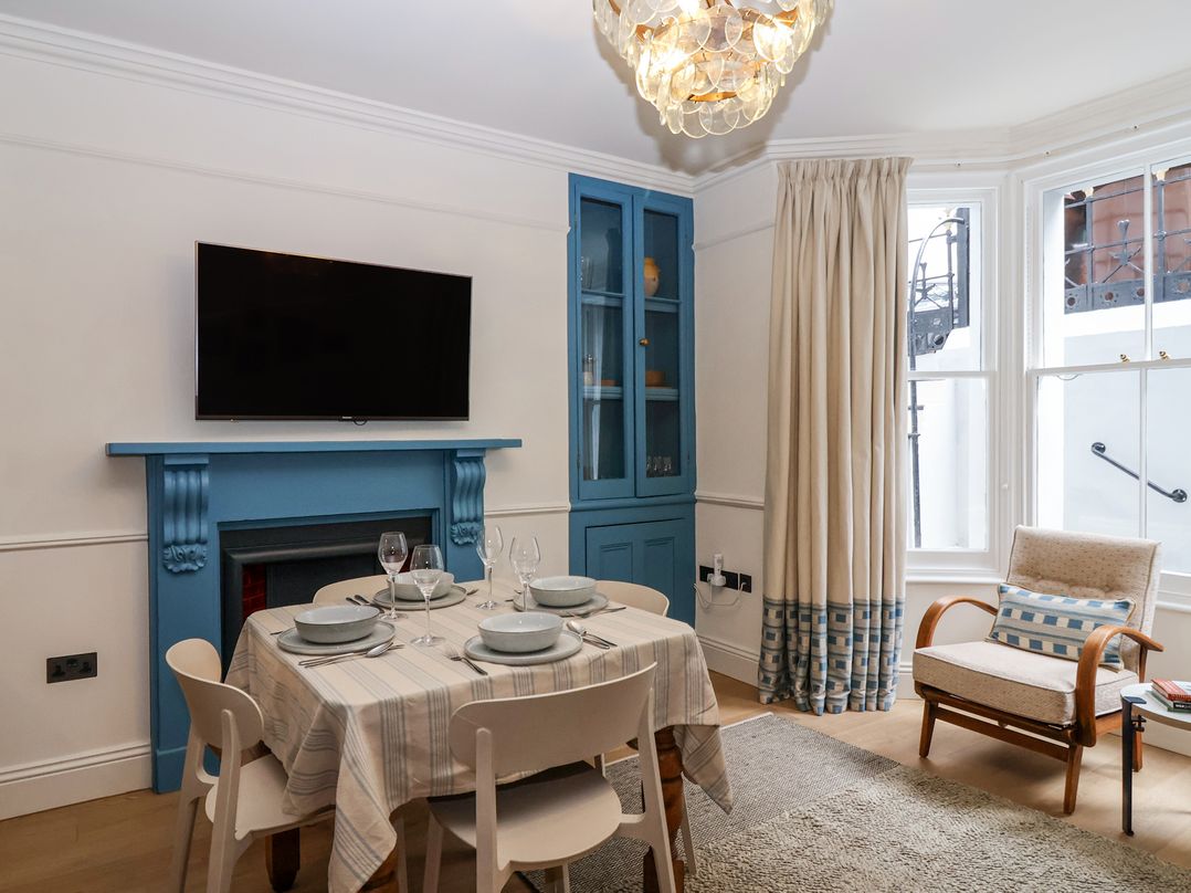 Tamar (Flat 1, Basement) 2 Sussex Place
