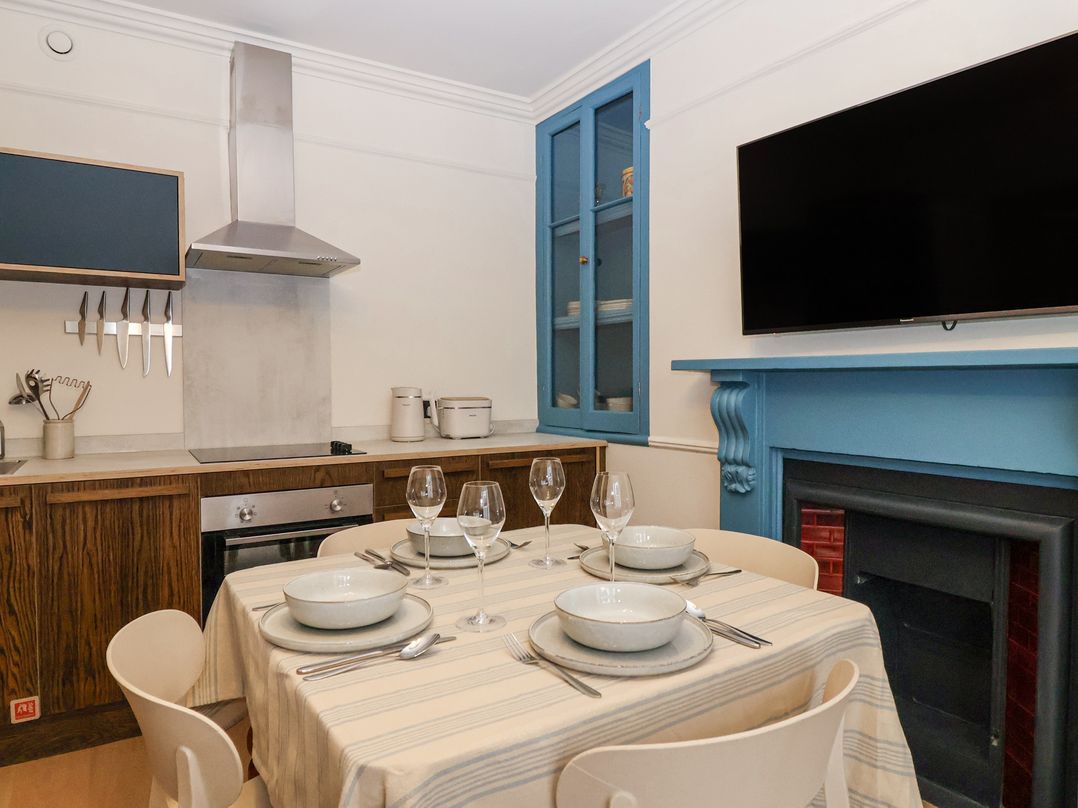 Tamar (Flat 1, Basement) 2 Sussex Place