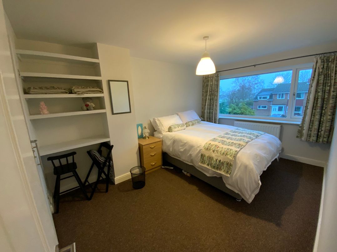 25 Resbury Close