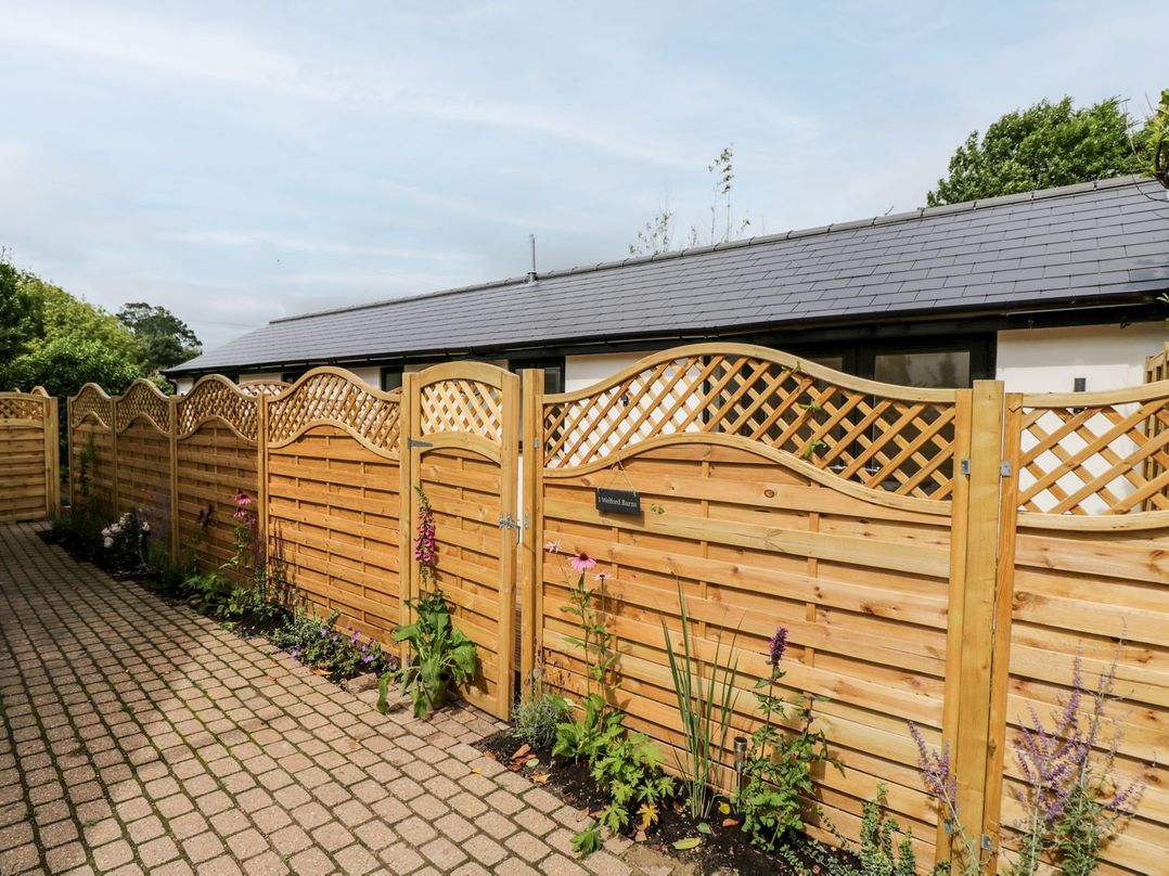 2 Welford Barns