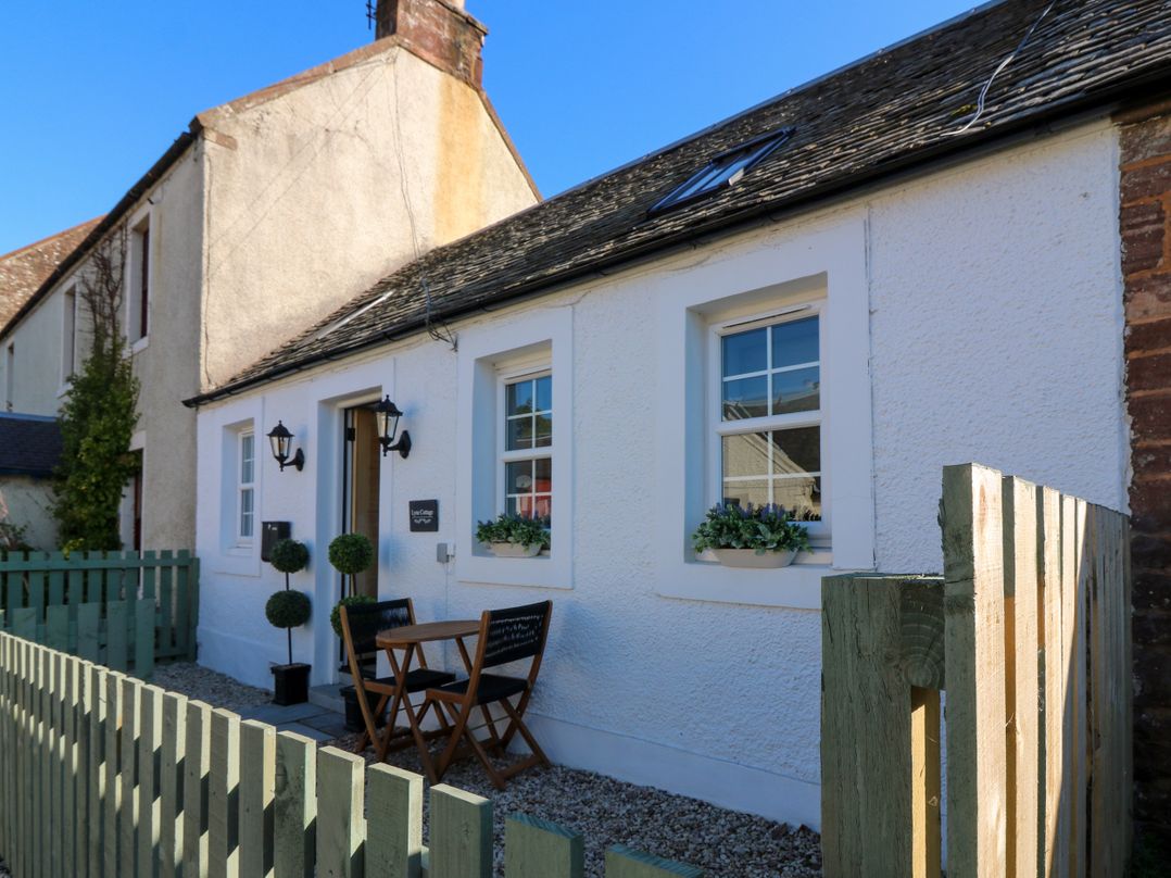 Lyne Cottage, The Retreat