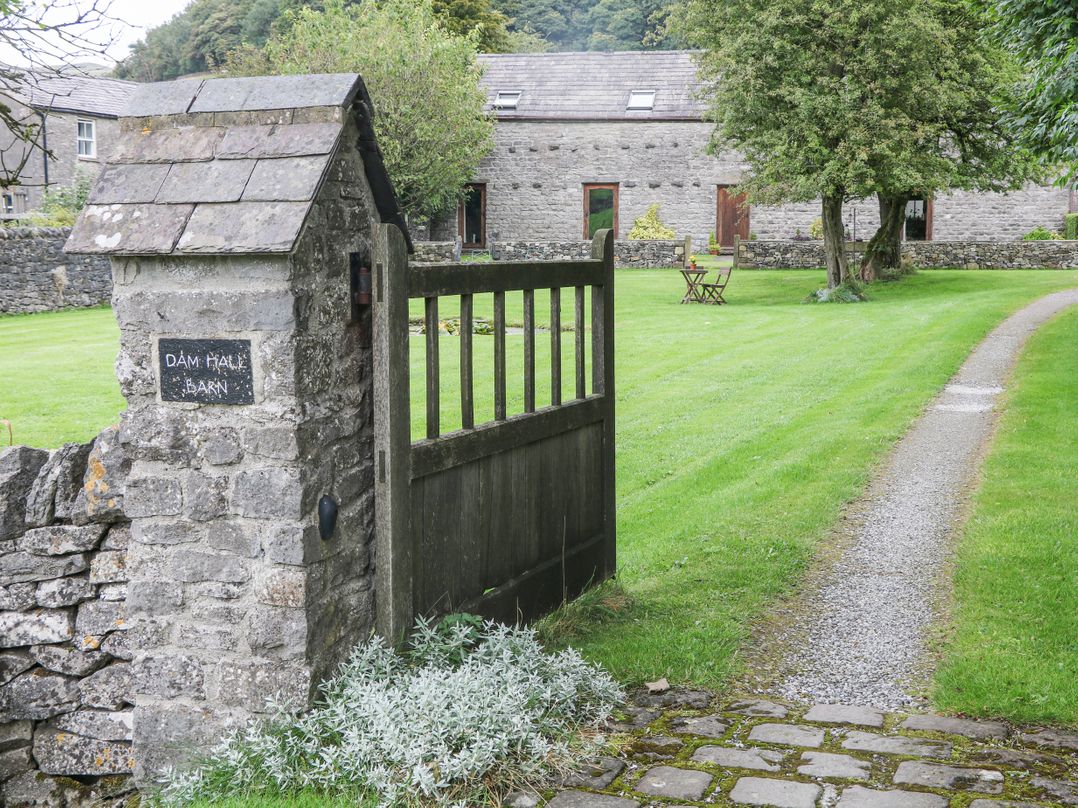 Courtyard Cottage