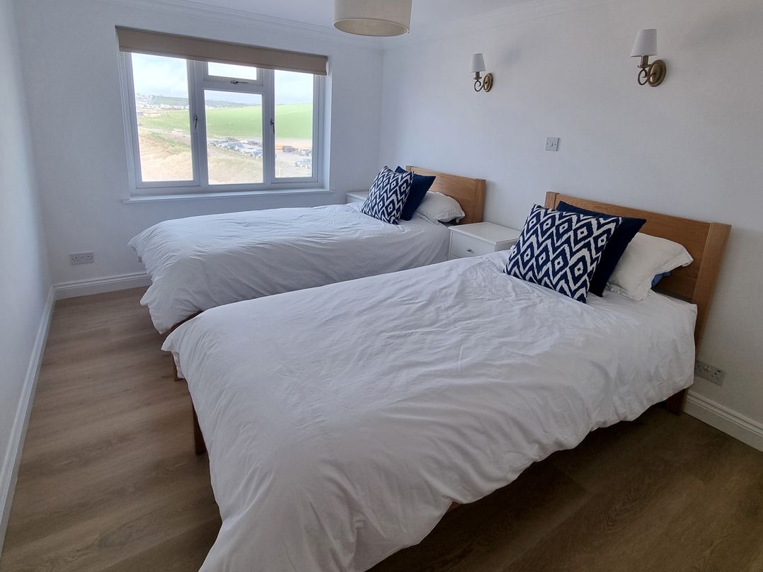 Seaview Beach Apartment, 11 Thurlestone Rock