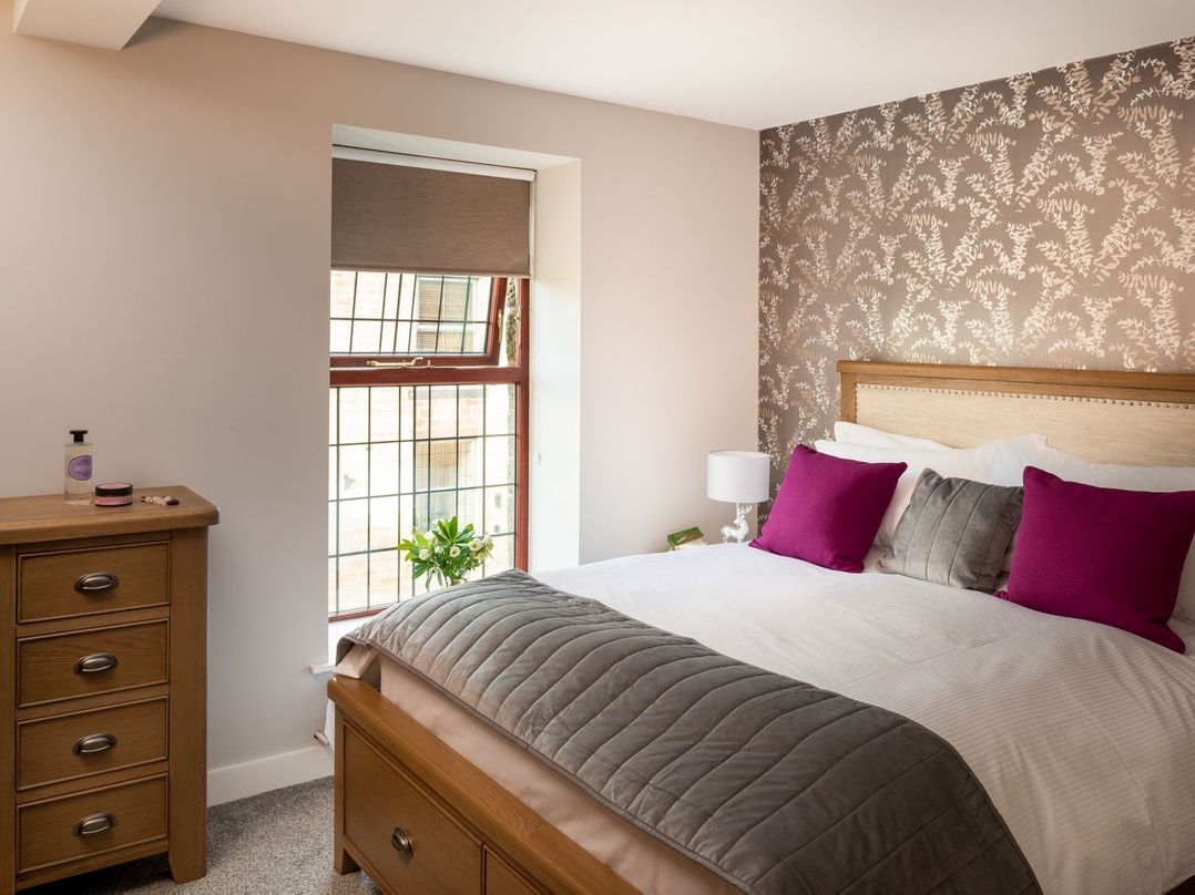 Moorlands Manor