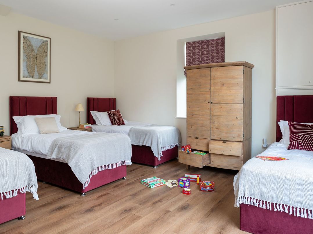 Moorlands Manor