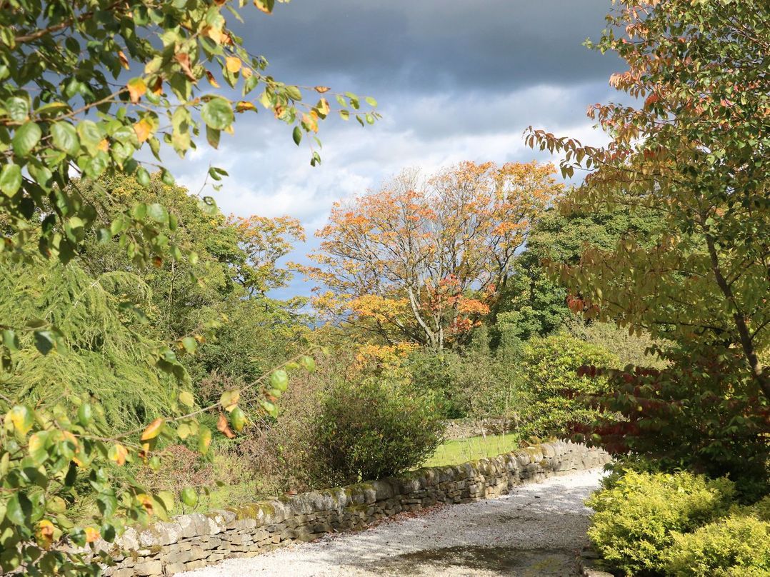 Moorlands Manor